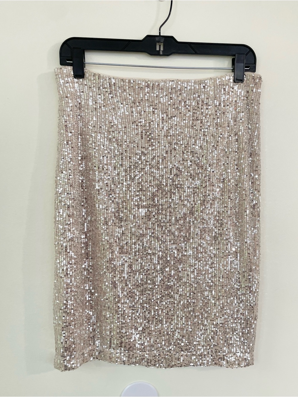 DKNY Champagne Cream Sequin Pencil Skirt Sz 6 Cocktail Modern Stretch Midi